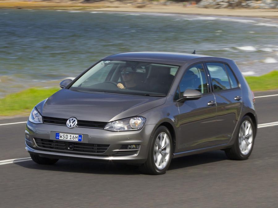  Volkswagen Golf TSI BlueMotion 5-Door 2013 года  (AU) (фото 9 из 30)